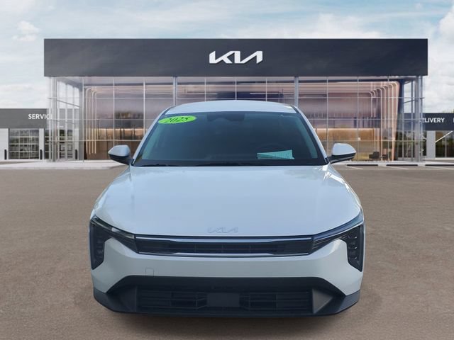 Certified 2025 Kia K4 FWD image 2