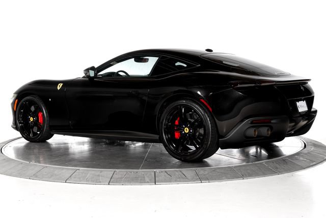 Used 2024 Ferrari Roma RWD image 10