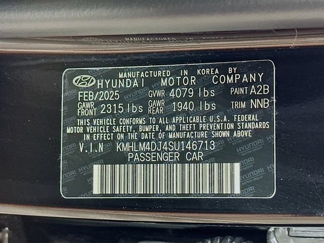 Certified 2025 Hyundai Elantra SEL FWD image 35