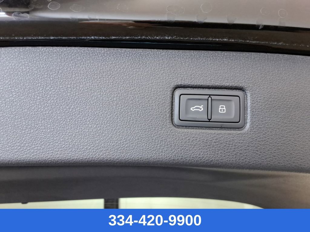 New 2025 Audi Q7 3.0T Premium Plus image 24