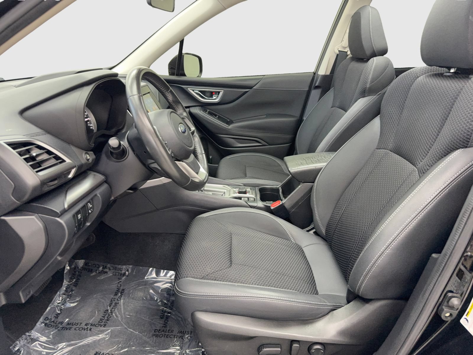 Used 2023 Subaru Forester Premium AWD/4WD image 17