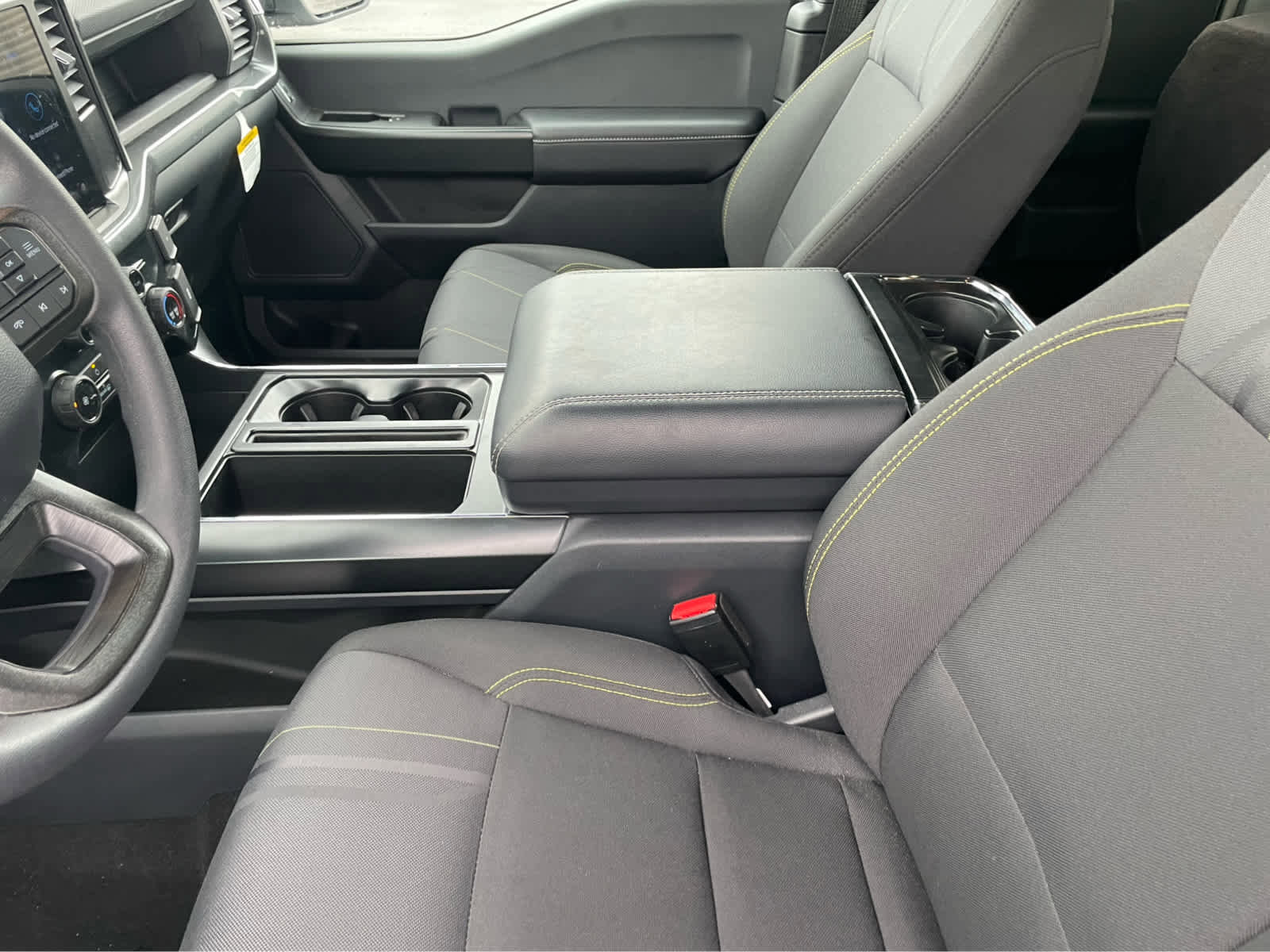 Used 2025 Ford F150 STX w/ Equipment Group 200A image 27