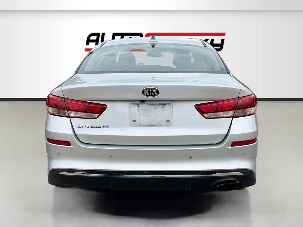 Used 2020 Kia Optima LX FWD image 6