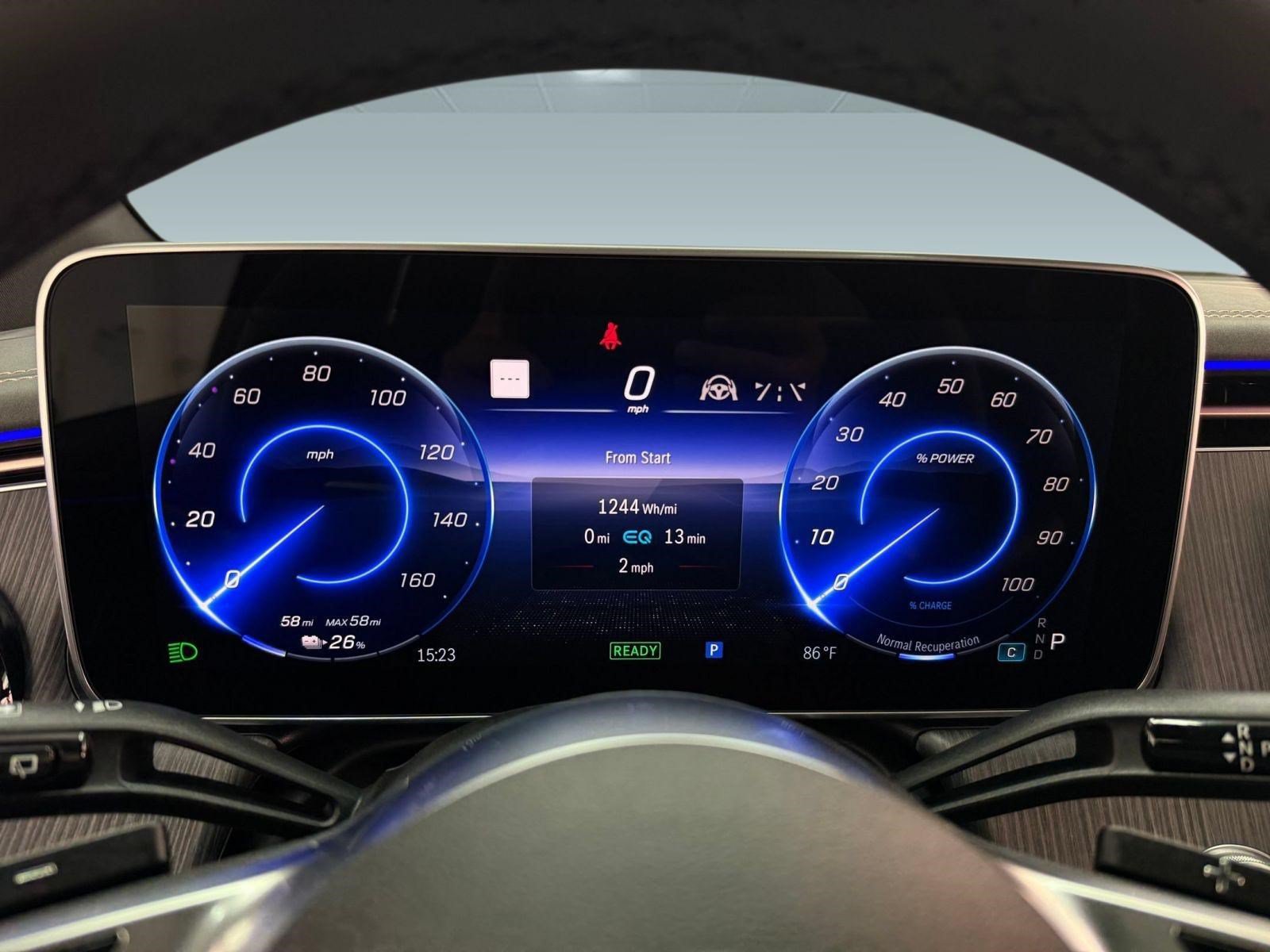 New 2027 Mercedes-Benz EQE 320 4MATIC SUV image 18