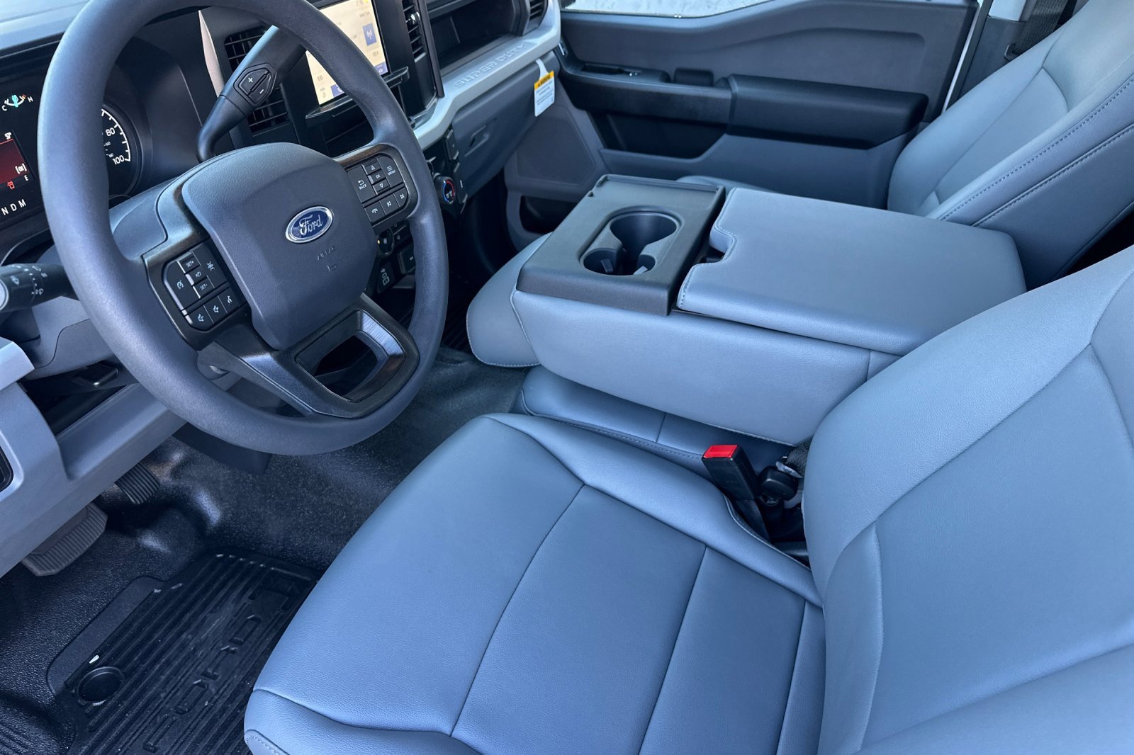 New 2025 Ford F550 2WD Regular Cab Super Duty image 10