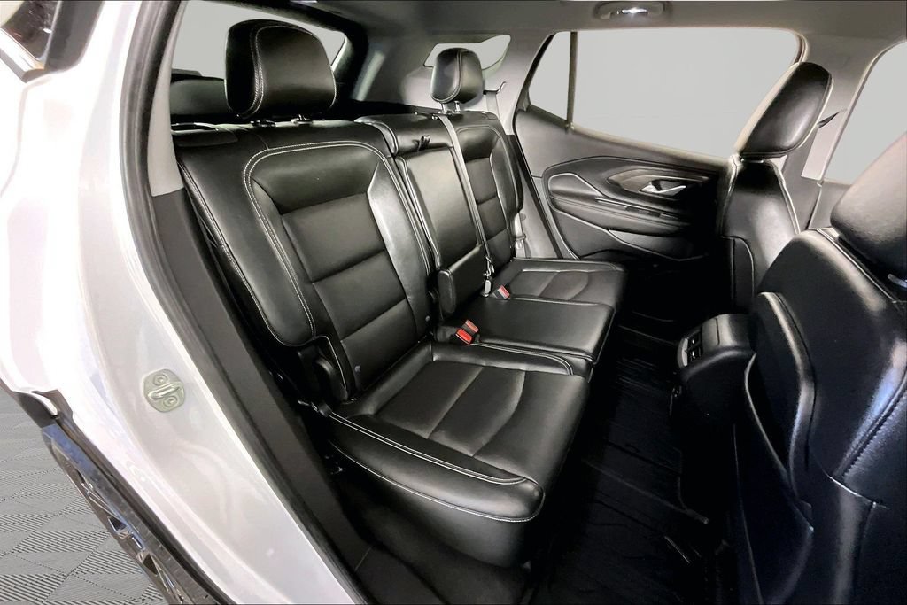 Used 2022 GMC Terrain SLT w/ Elevation Edition FWD image 24