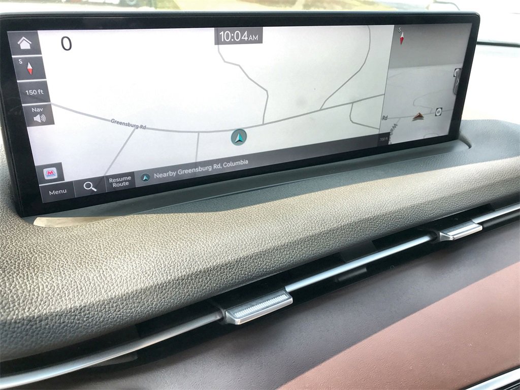 Used 2024 Genesis GV70 2.5T w/ Advanced Package image 18