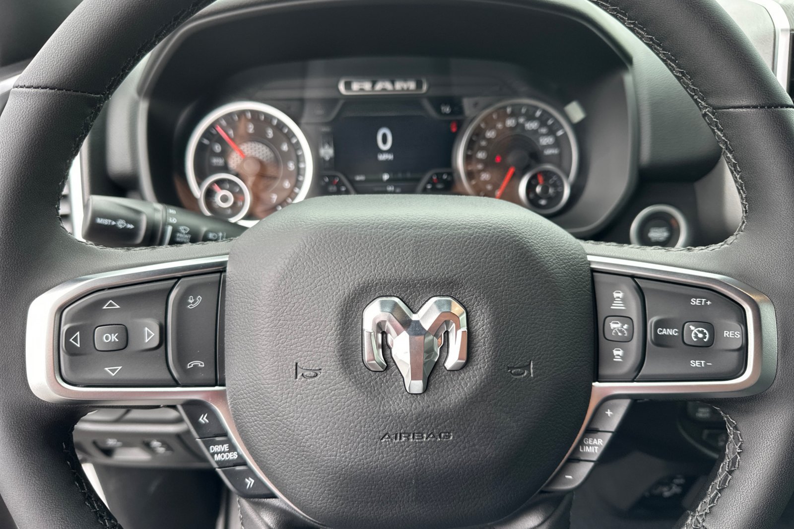 New 2026 RAM 1500 Big Horn AWD/4WD image 22