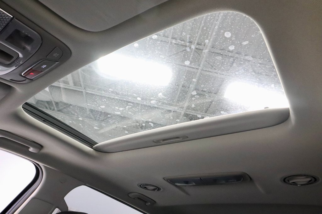 Used 2025 Kia Telluride S image 23