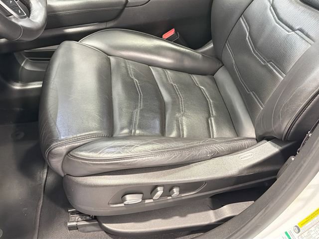Used 2018 Cadillac XT5 Platinum w/ Driver Assist Package image 18