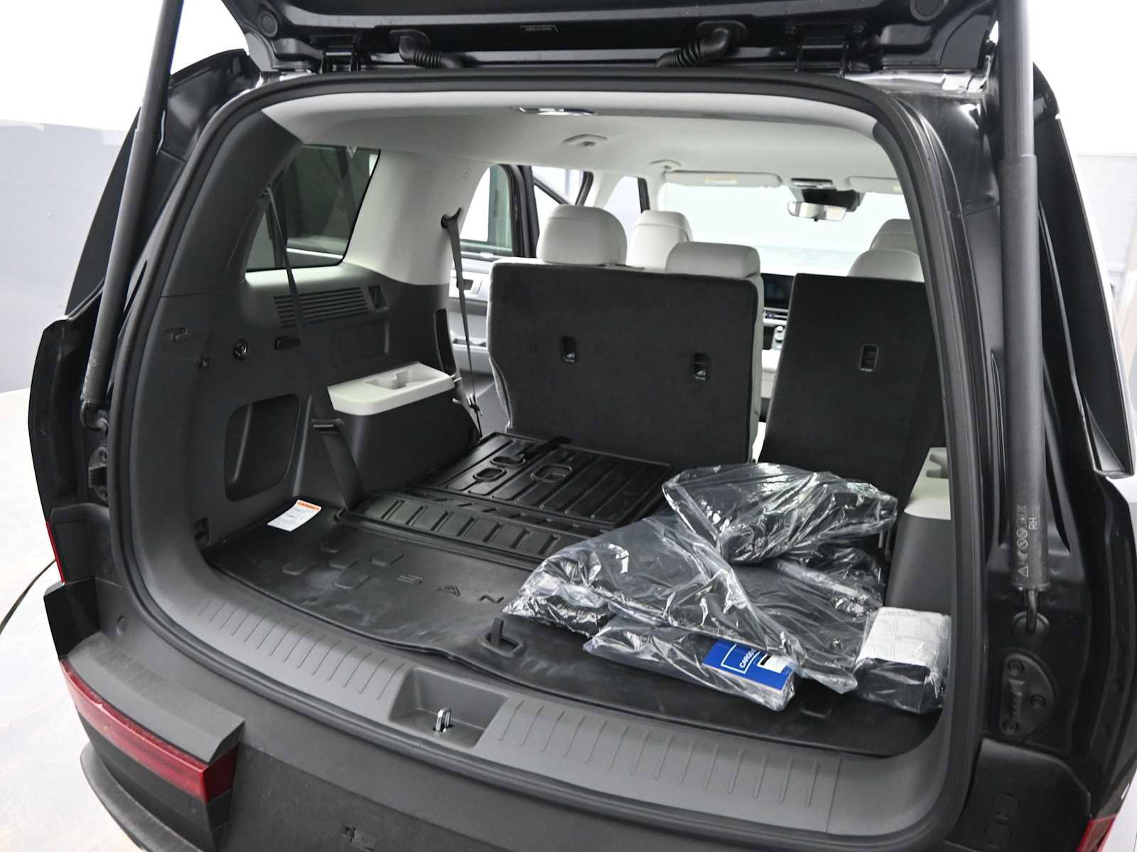 New 2026 Hyundai Santa Fe SE AWD/4WD image 13