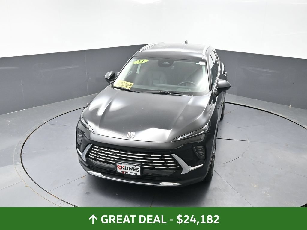 Used 2024 Buick Envision Preferred AWD/4WD image 39