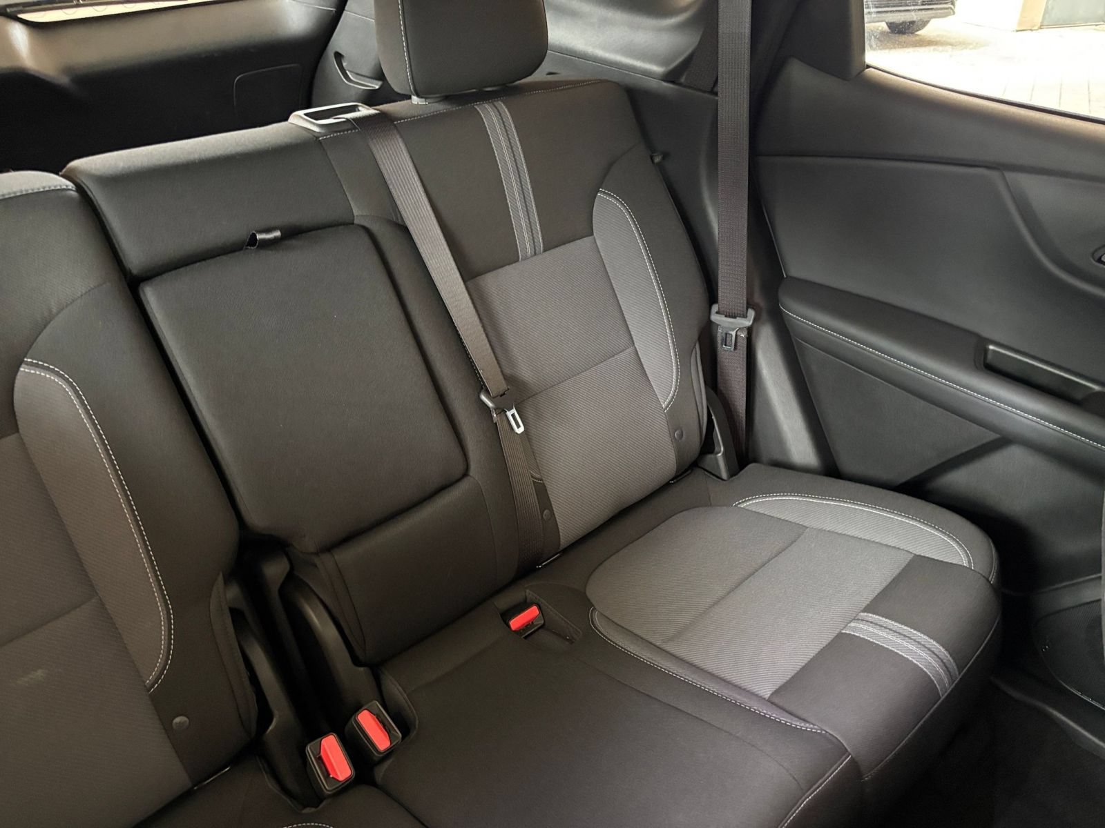 Used 2026 Chevrolet Blazer LT FWD image 38