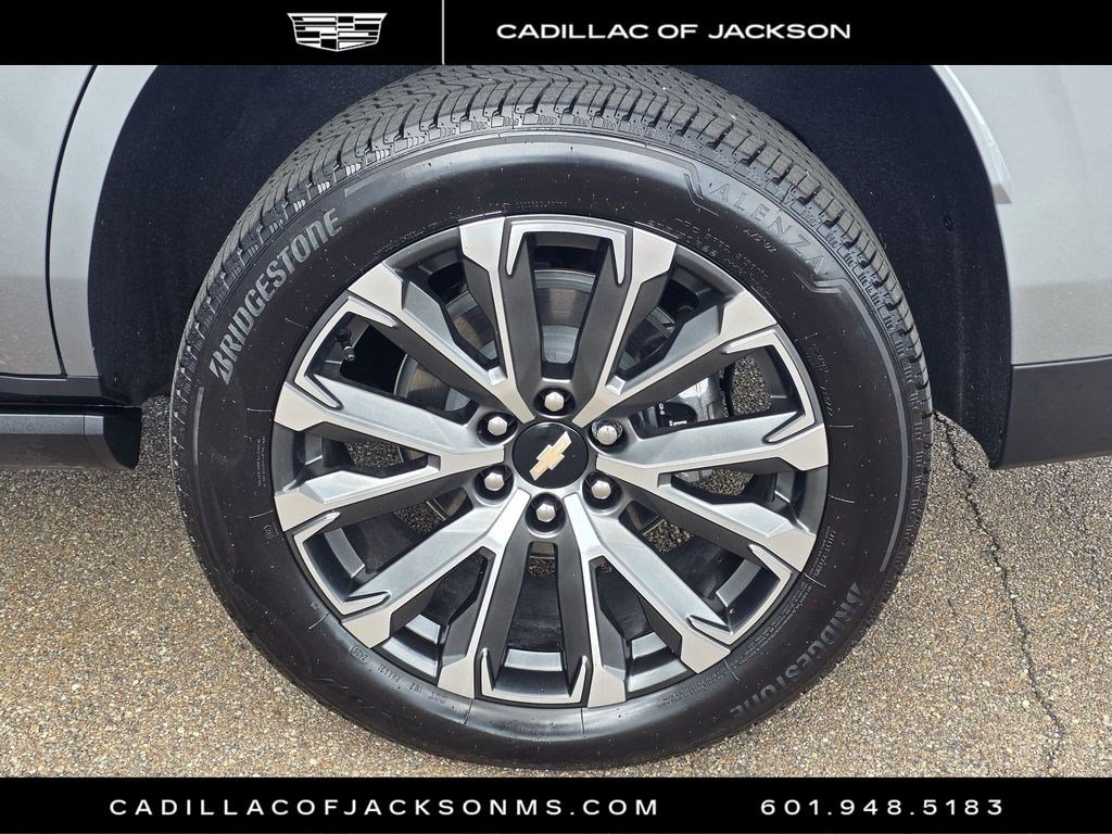 Used 2025 Chevrolet Tahoe High Country RWD image 40