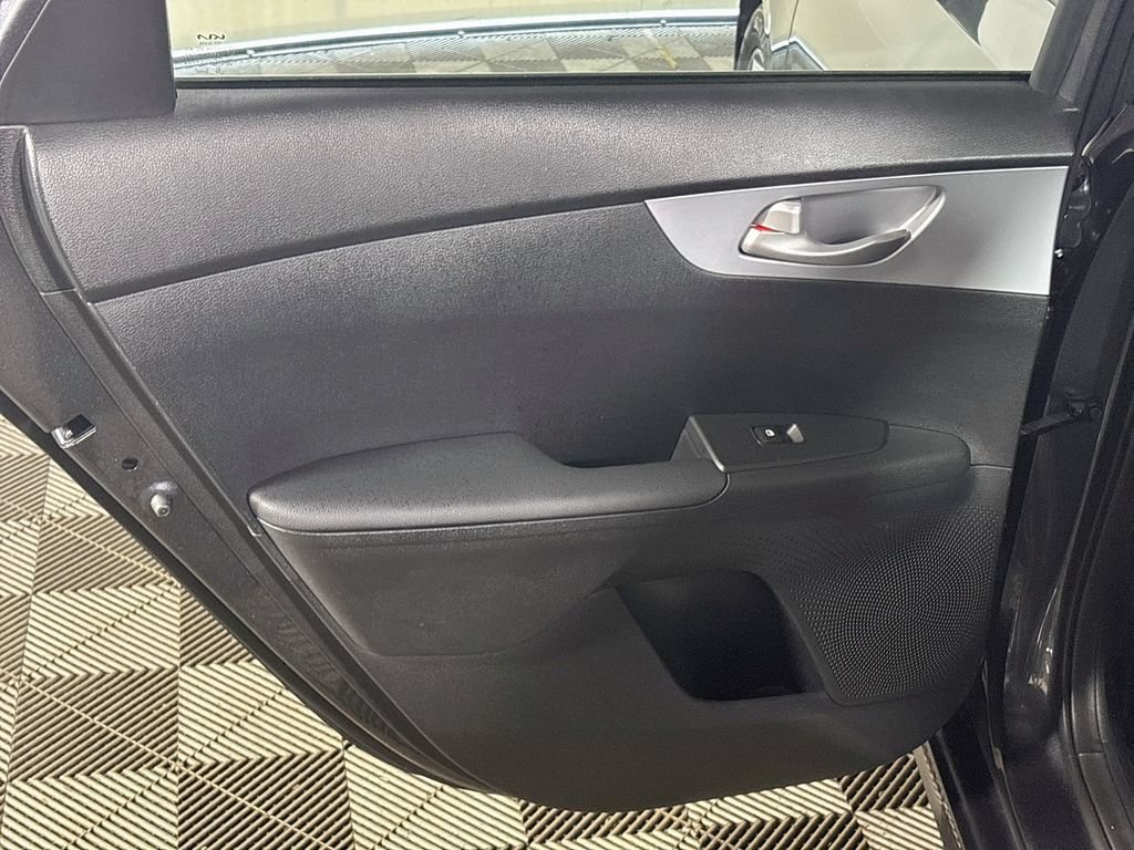 Certified 2024 Kia Forte LXS FWD image 19