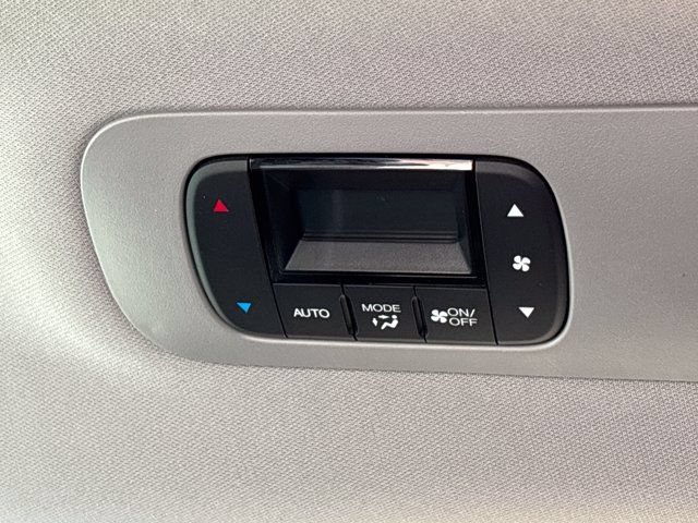 Used 2024 Honda Odyssey Elite image 23