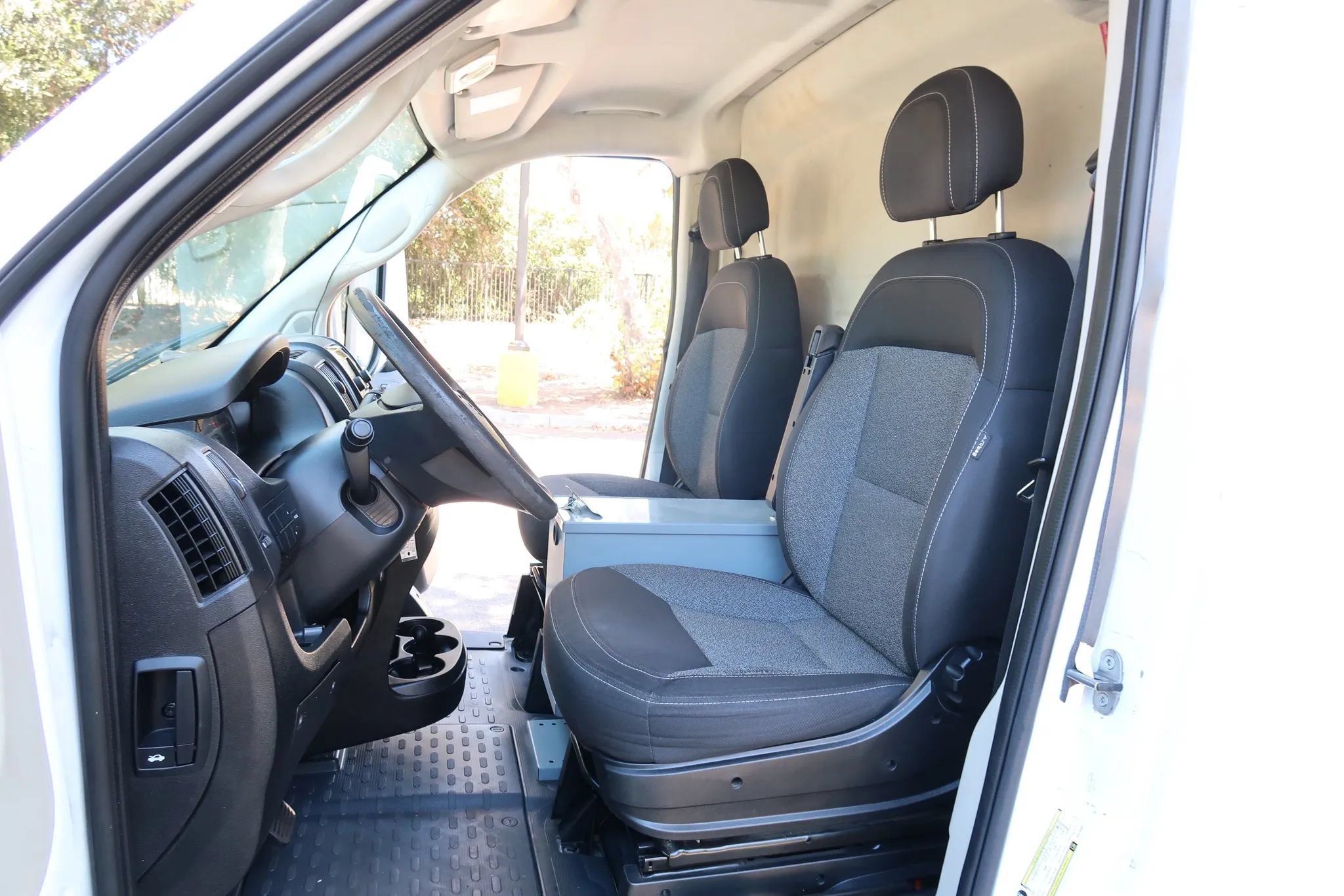 Used 2019 RAM ProMaster 2500 FWD image 25