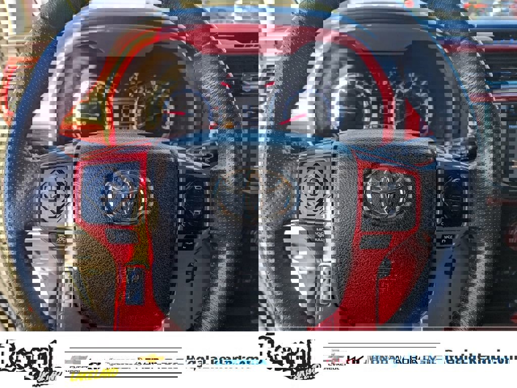 Used 2019 Toyota 4Runner SR5 image 25