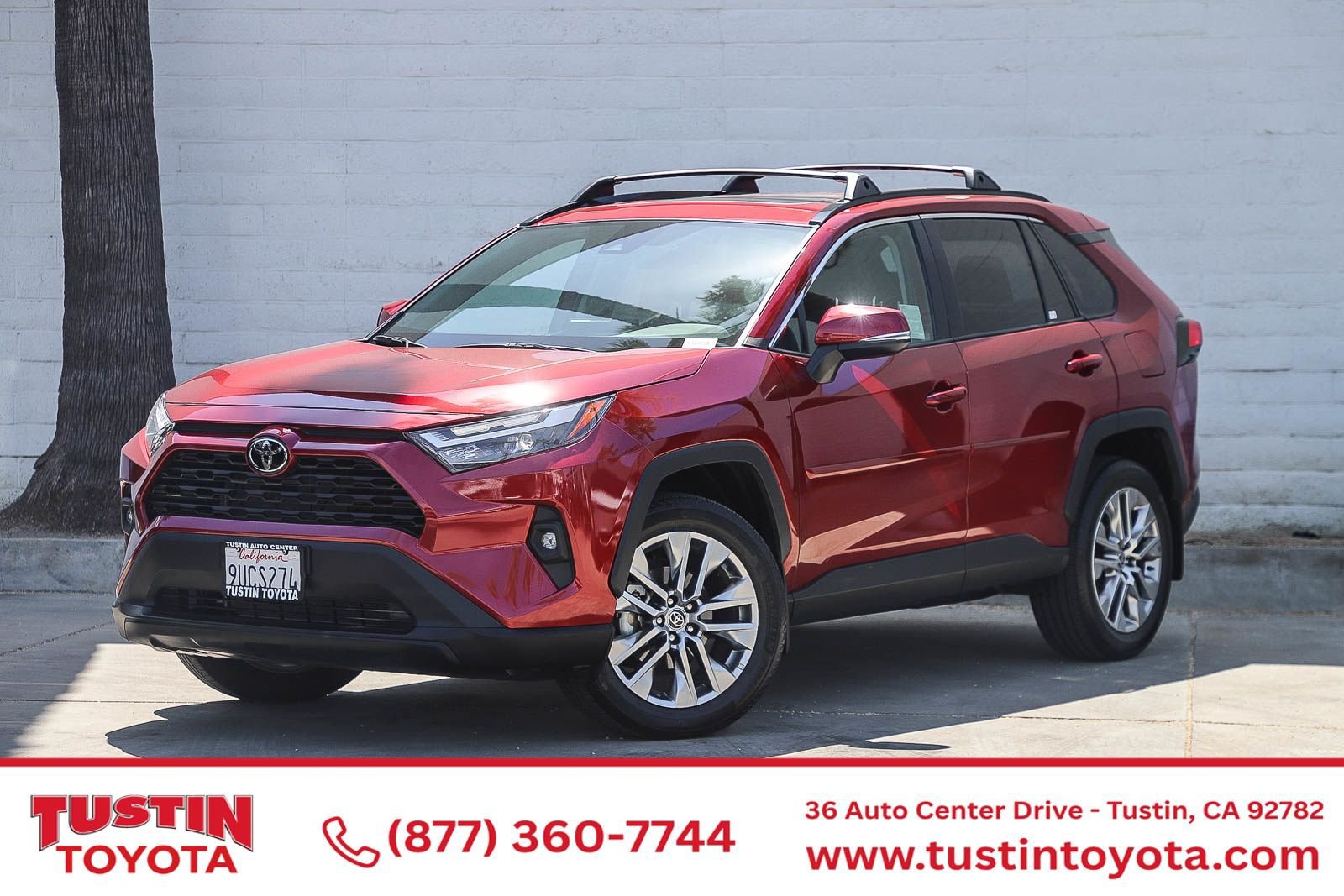 Certified 2025 Toyota RAV4 XLE Premium FWD image 1