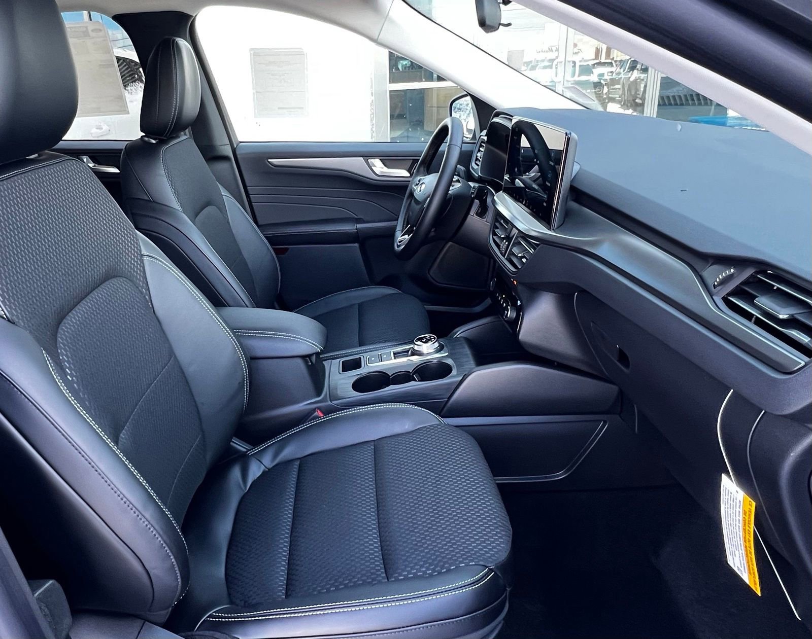 New 2026 Ford Escape SE image 21