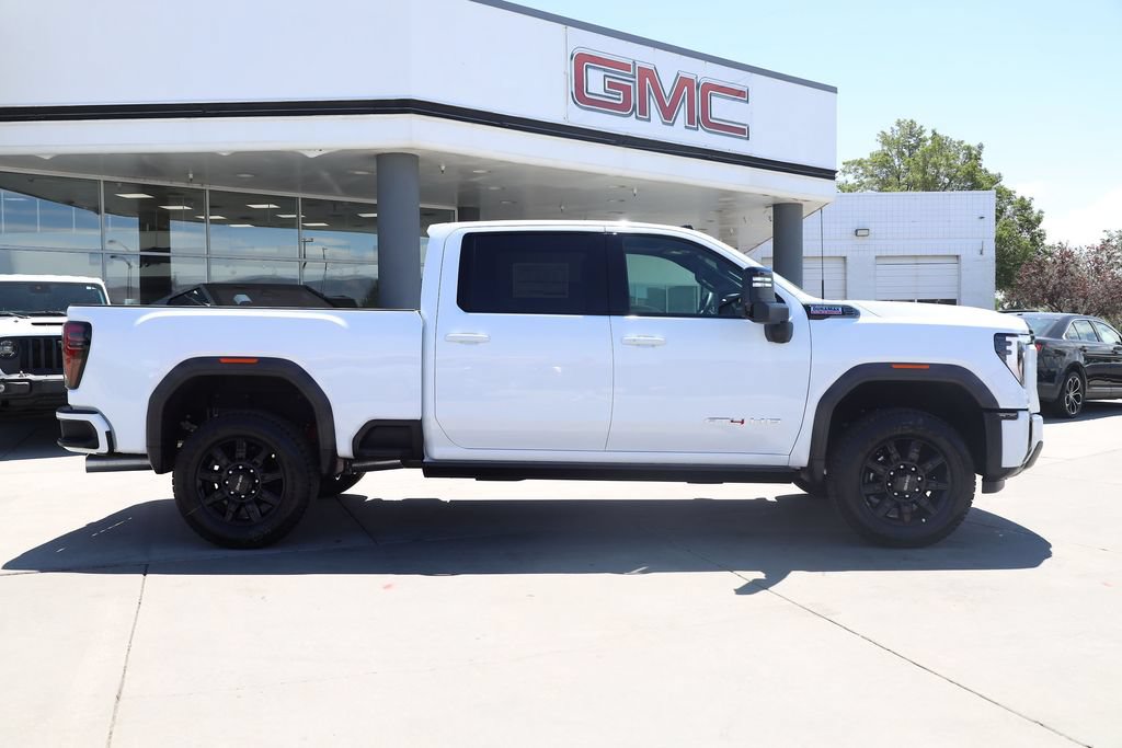 New 2026 GMC Sierra 3500 AT4 w/ AT4 Premium Plus Package AWD/4WD image 7
