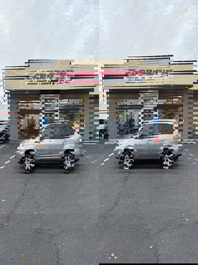 Used 2011 Subaru Forester 2.5X Limited image 1