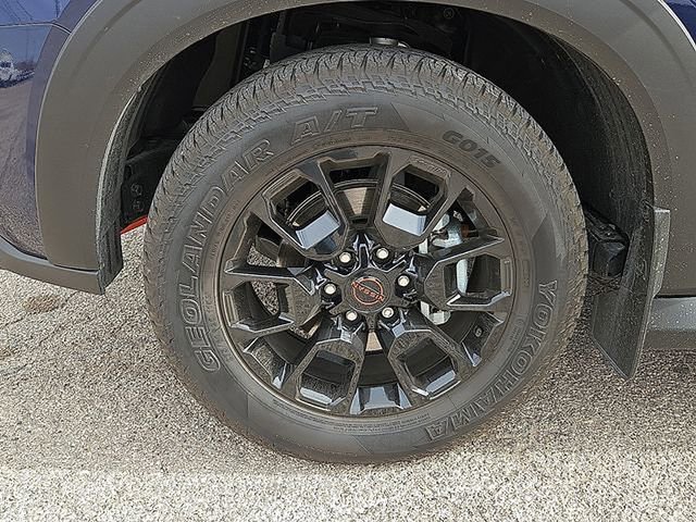 Used 2025 Nissan Armada PRO-4X image 7