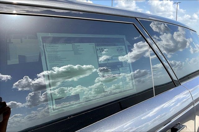 New 2025 Land Rover Range Rover Sport Dynamic SE image 15