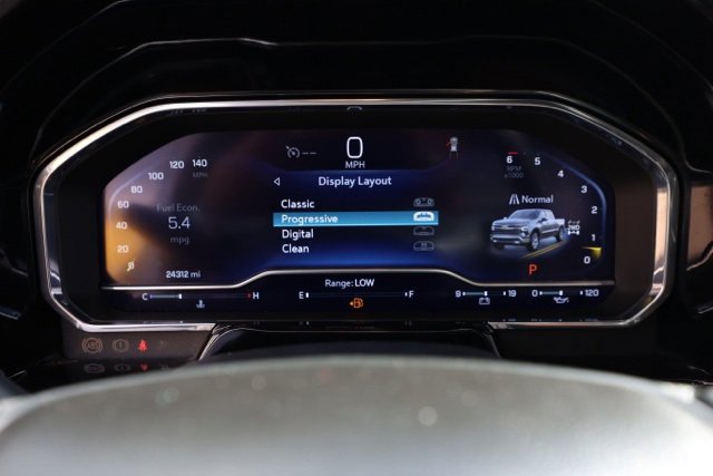 Used 2023 Chevrolet Silverado 1500 LTZ image 27