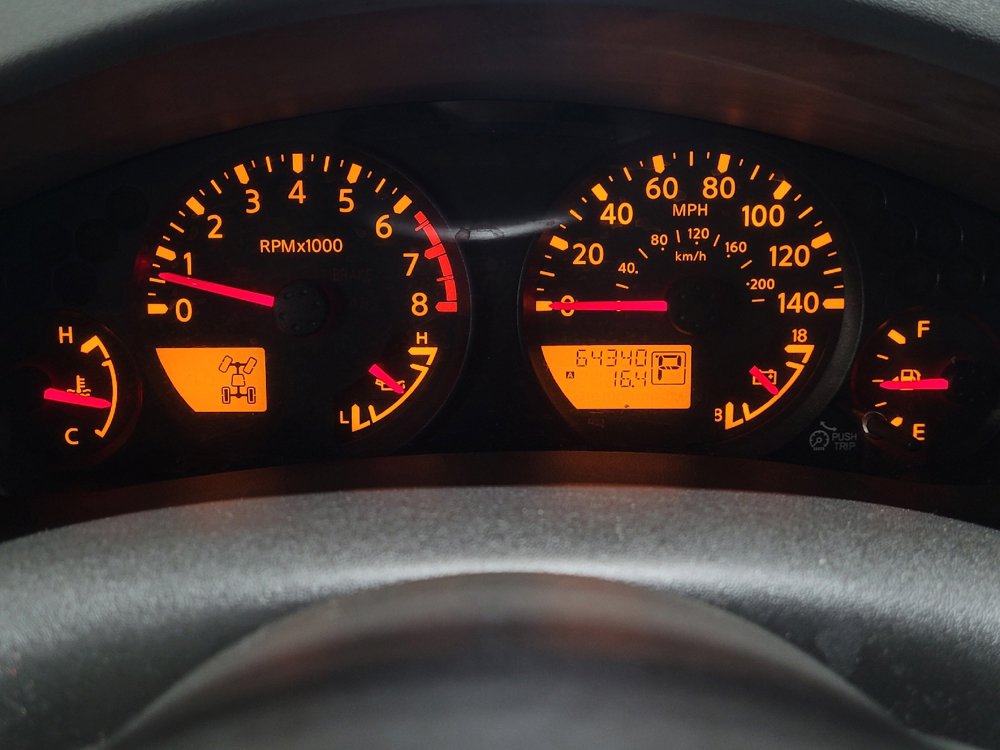 Used 2014 Nissan Xterra X AWD/4WD image 23