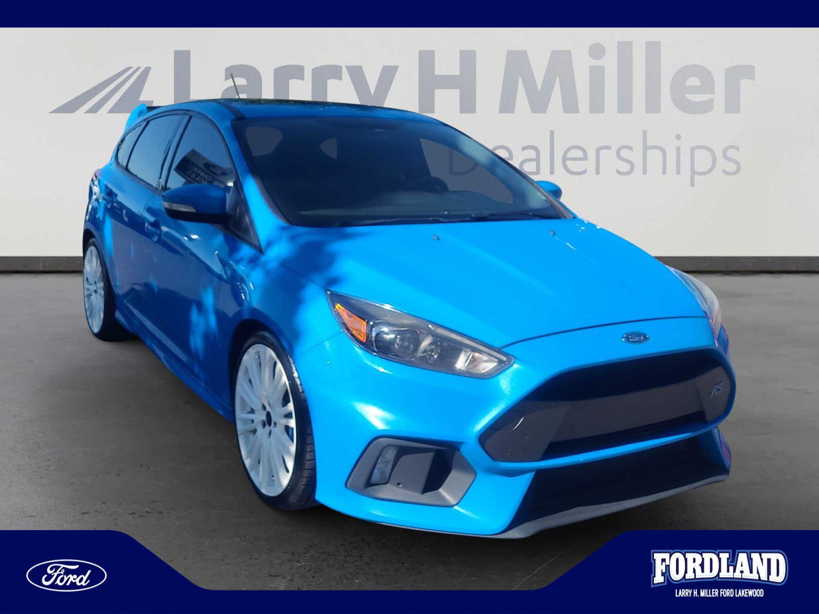 Used 2017 Ford Focus RS AWD/4WD image 7