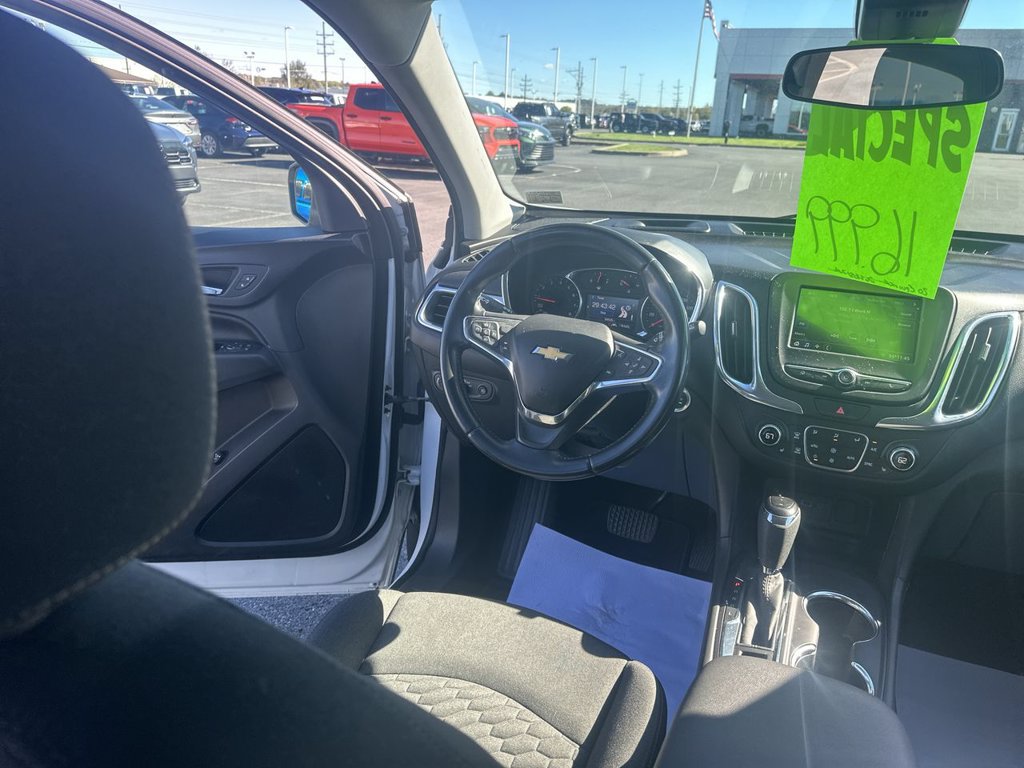 Used 2020 Chevrolet Equinox LT AWD/4WD image 15