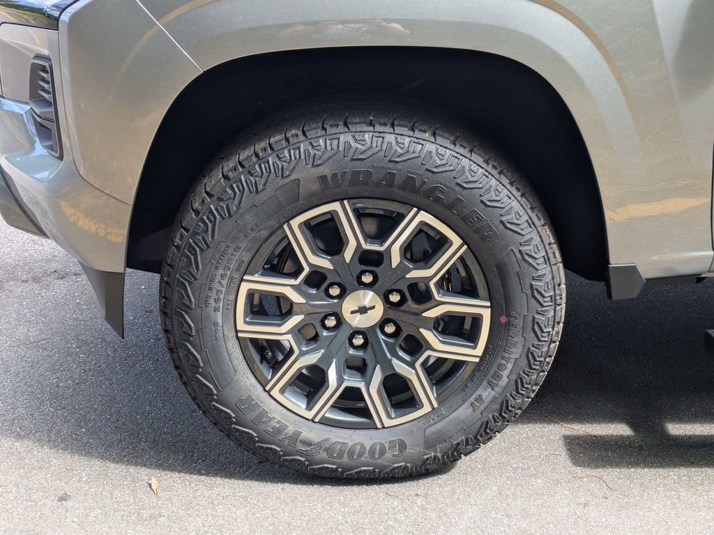 New 2026 Chevrolet Colorado Z71 w/ Technology Package AWD/4WD image 7