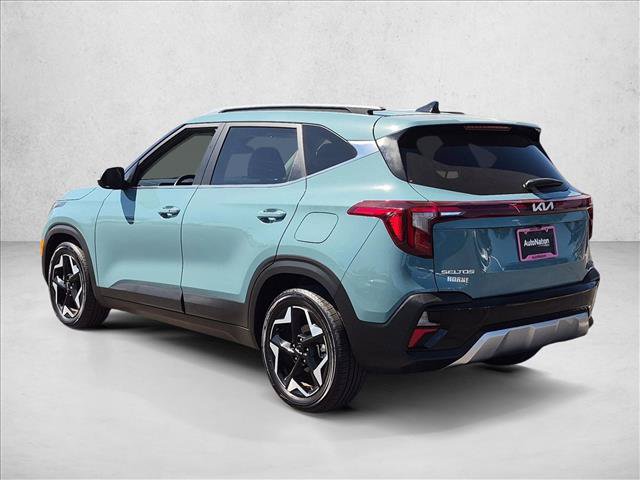 Used 2024 Kia Seltos EX FWD image 6