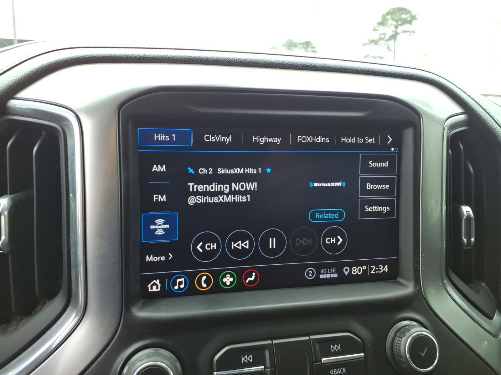 Used 2020 Chevrolet Silverado 3500 LTZ w/ LTZ Convenience Package image 14