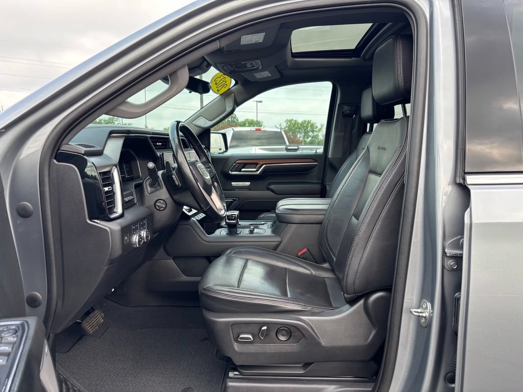 Used 2023 GMC Sierra 1500 Denali w/ Denali Reserve Package AWD/4WD image 16