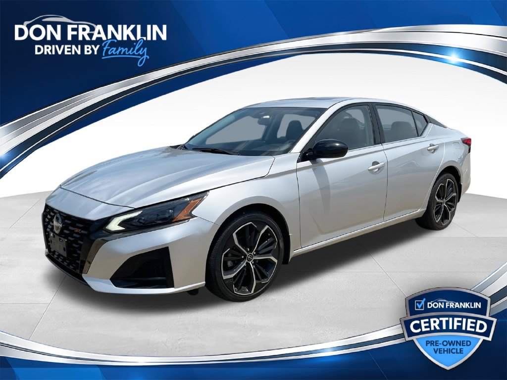Used 2023 Nissan Altima 2.5 SR w/ SR Premium Package