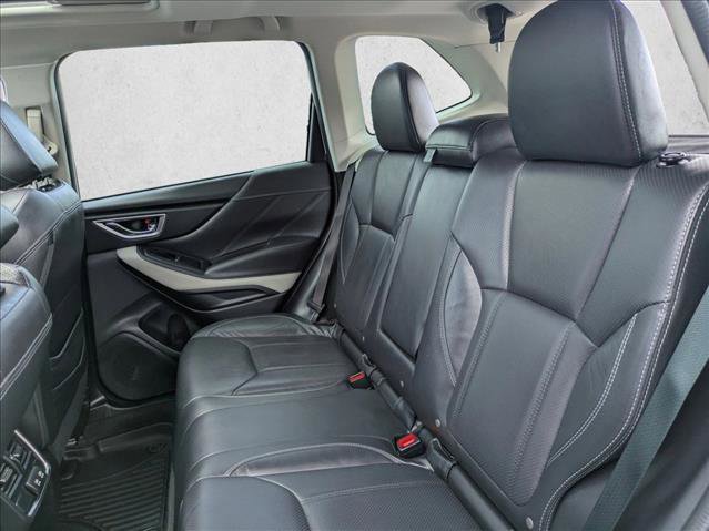 Used 2023 Subaru Forester Limited image 18