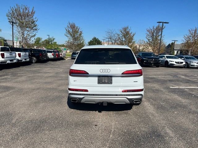 Used 2025 Audi Q7 3.0T Premium Plus AWD/4WD image 5