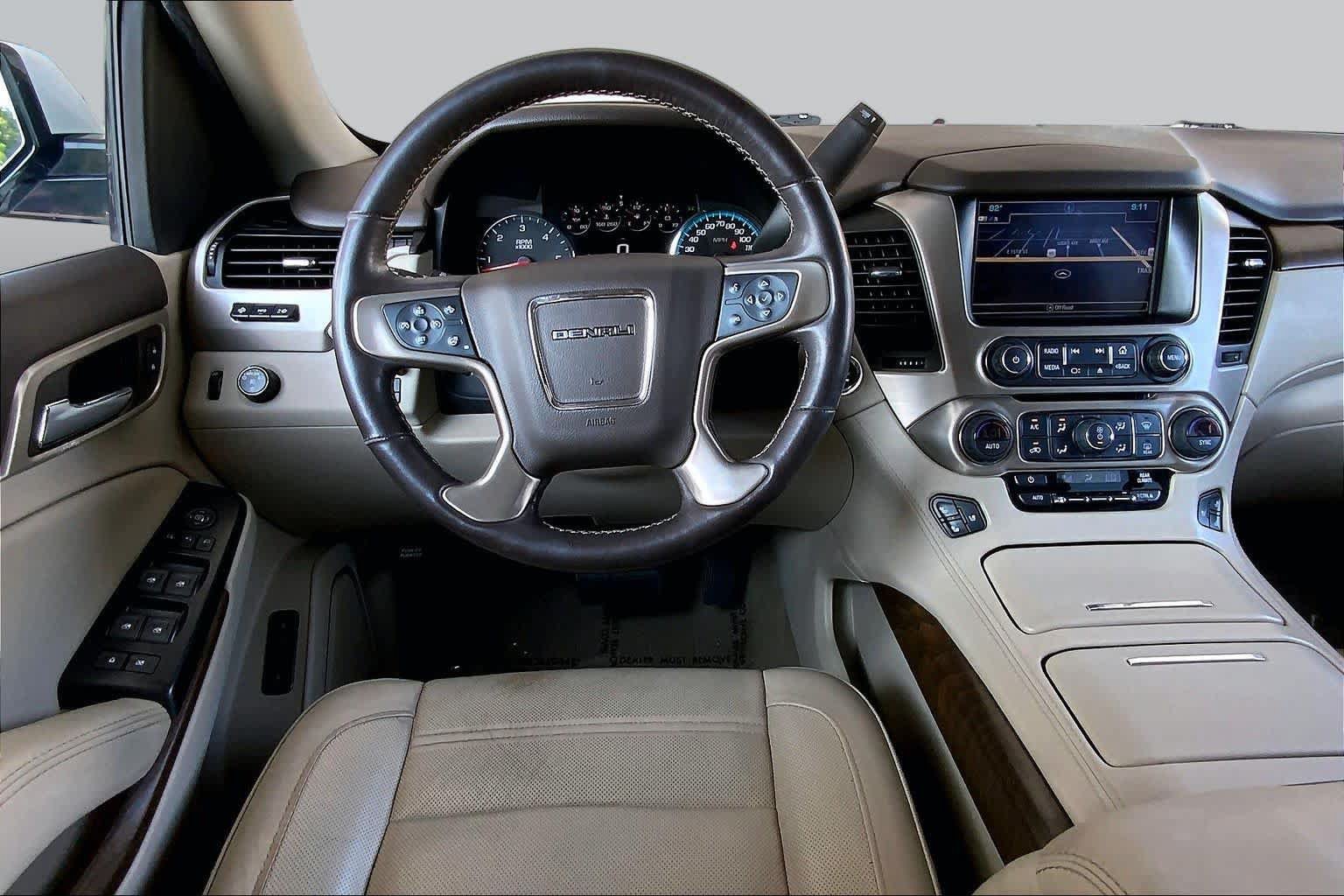 Used 2019 GMC Yukon XL Denali w/ Denali Ultimate Package RWD image 6