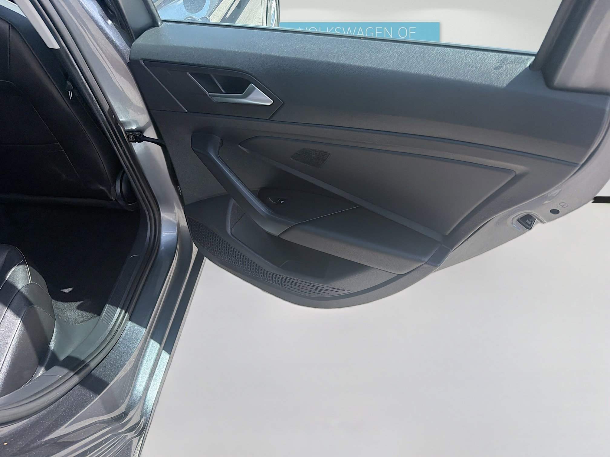 Used 2022 Volkswagen Jetta SE FWD image 29