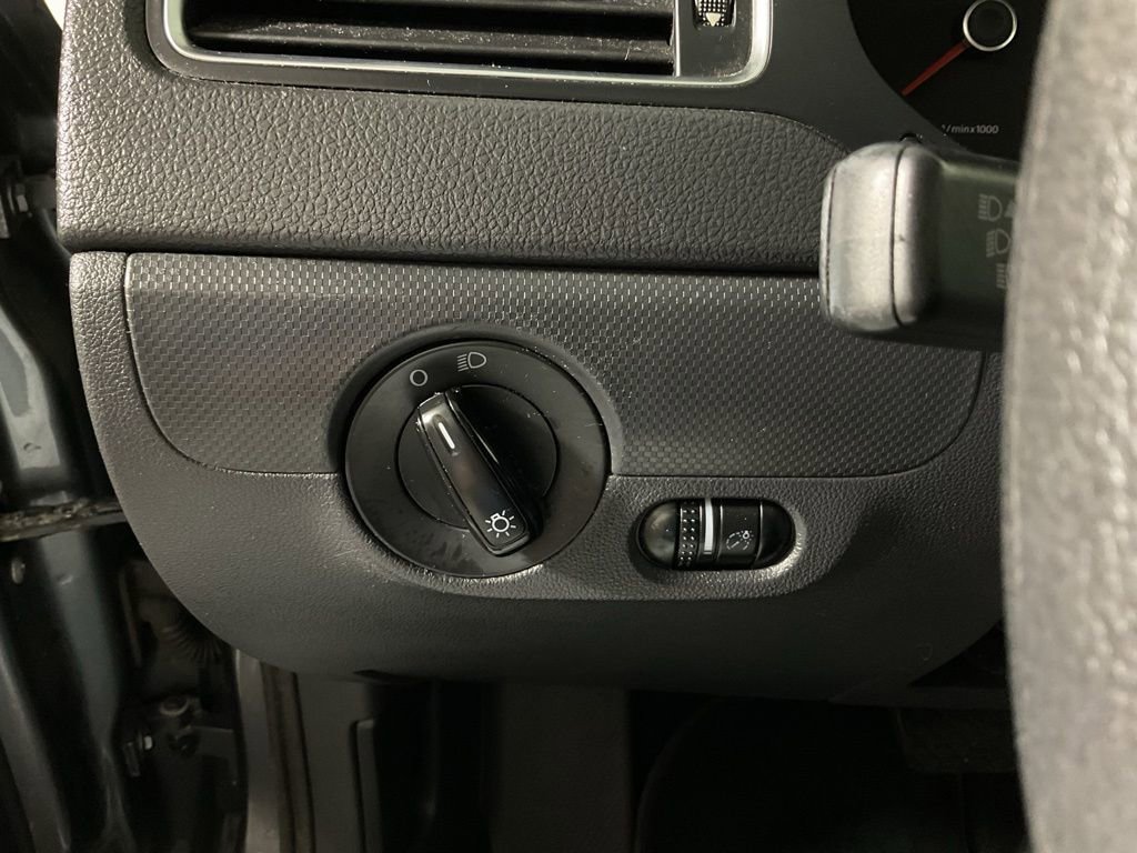 Used 2011 Volkswagen Jetta Sedan image 19