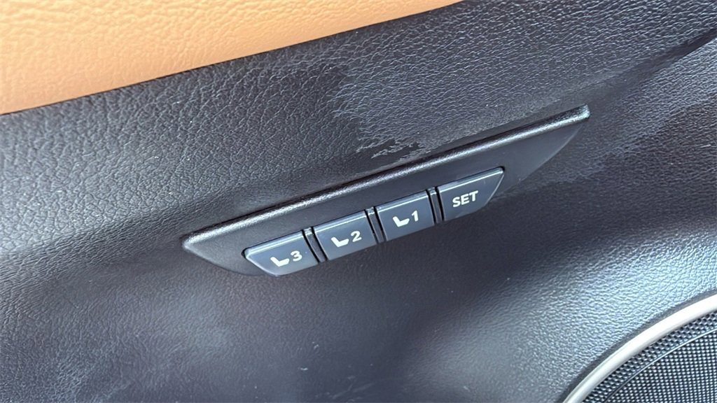 Used 2017 Lexus NX 200t F Sport w/ Premium Package image 15