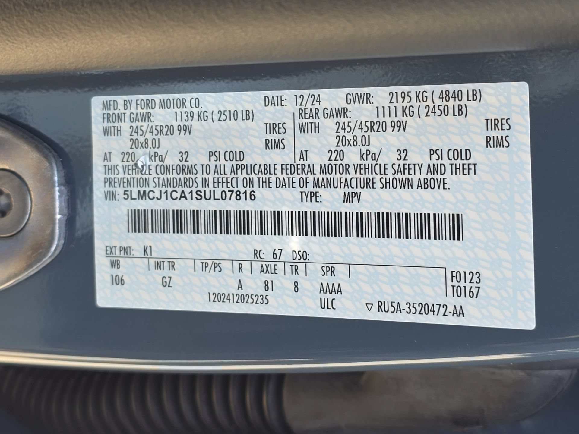 Used 2025 Lincoln Corsair FWD w/ Equipment Group 101A image 34