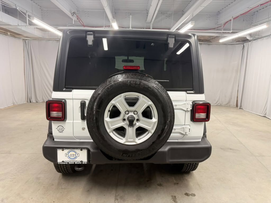 Used 2020 Jeep Wrangler Sport AWD/4WD image 8