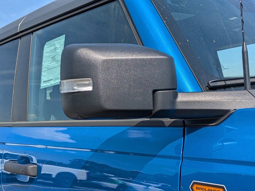 New 2025 Ford Bronco Badlands image 11