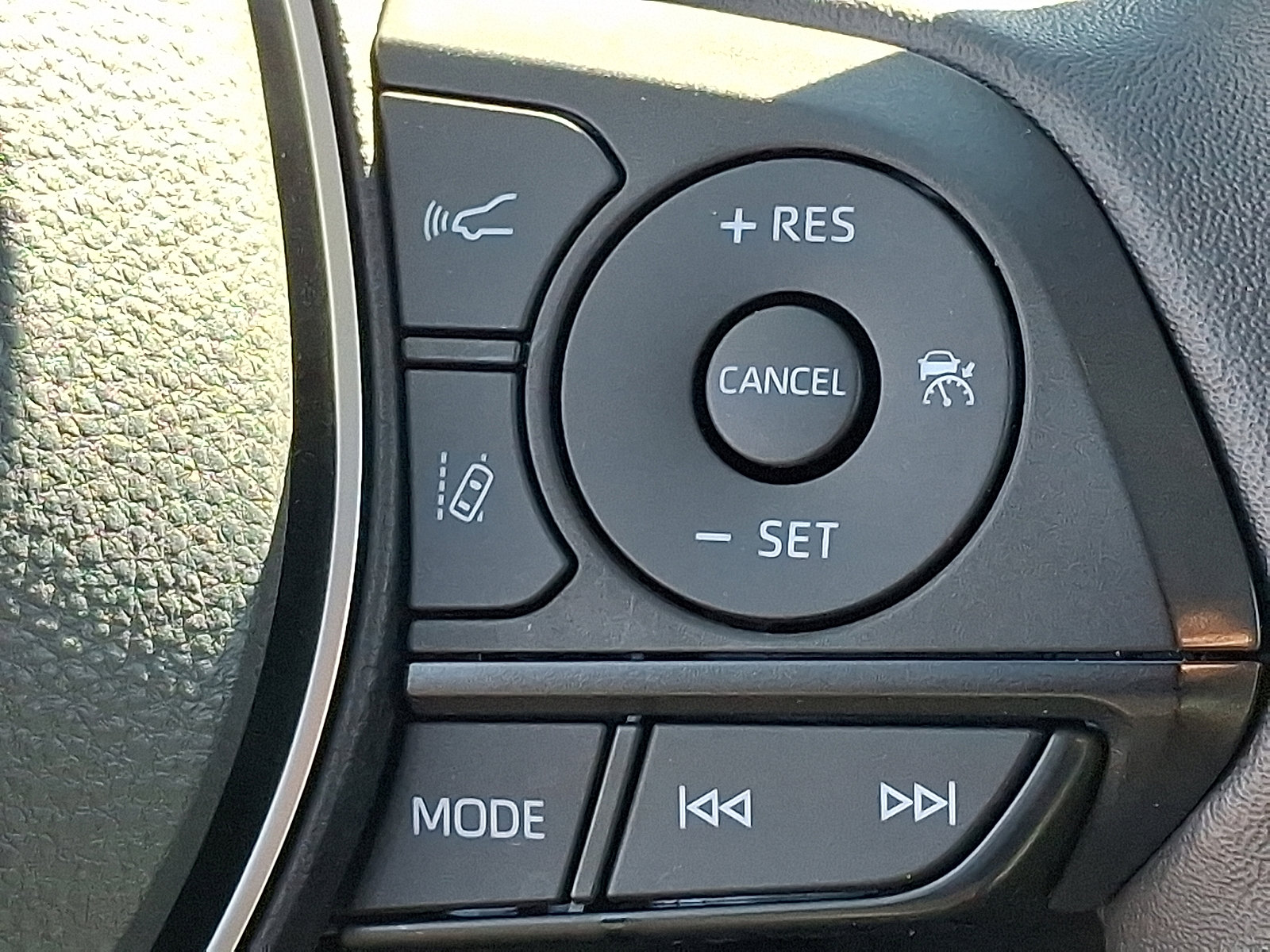 Certified 2024 Toyota RAV4 XLE image 23