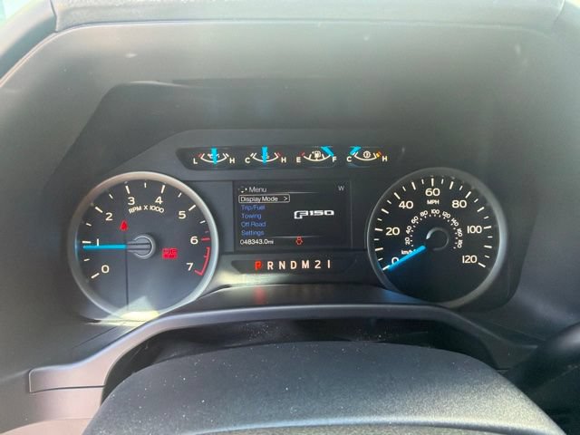 Used 2016 Ford F150 XLT w/ Equipment Group 301A Mid AWD/4WD image 8