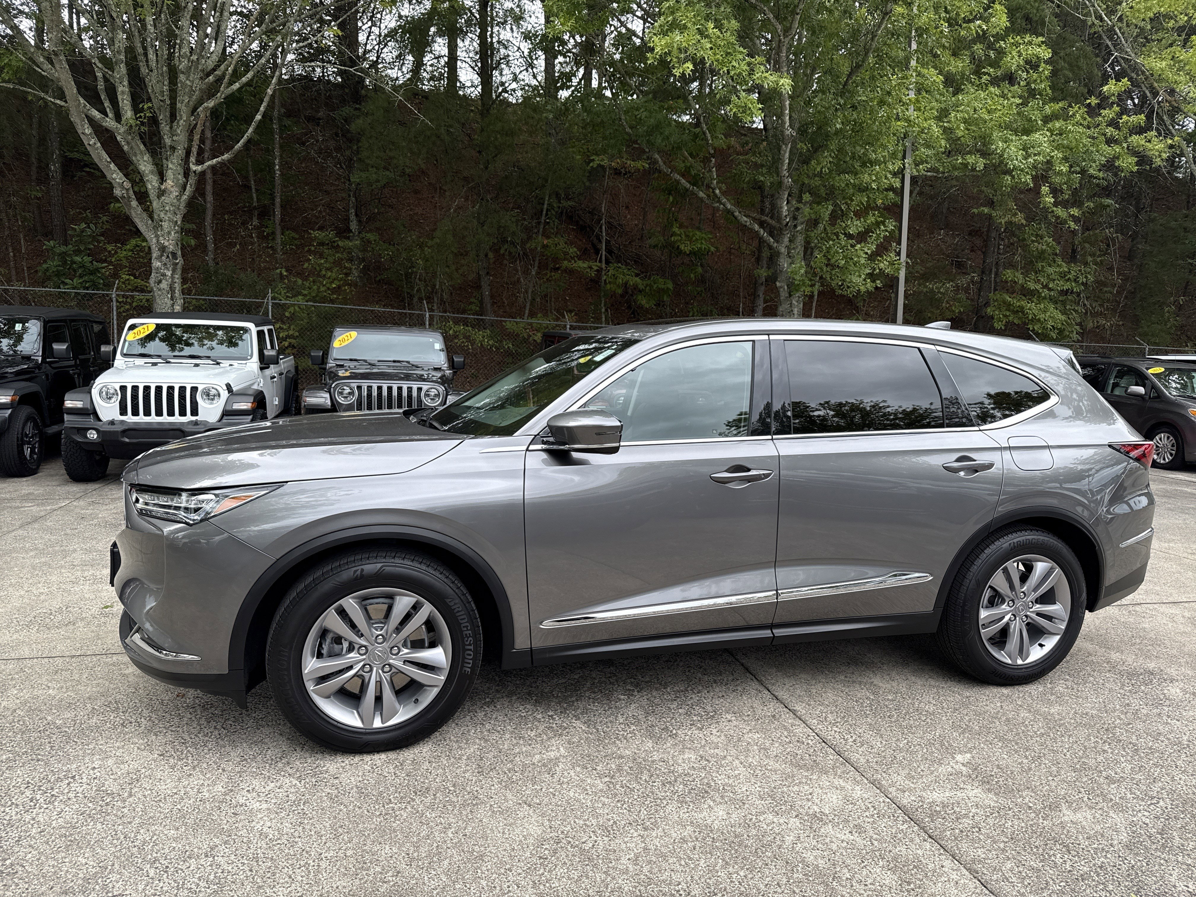 Used 2024 Acura MDX FWD image 4