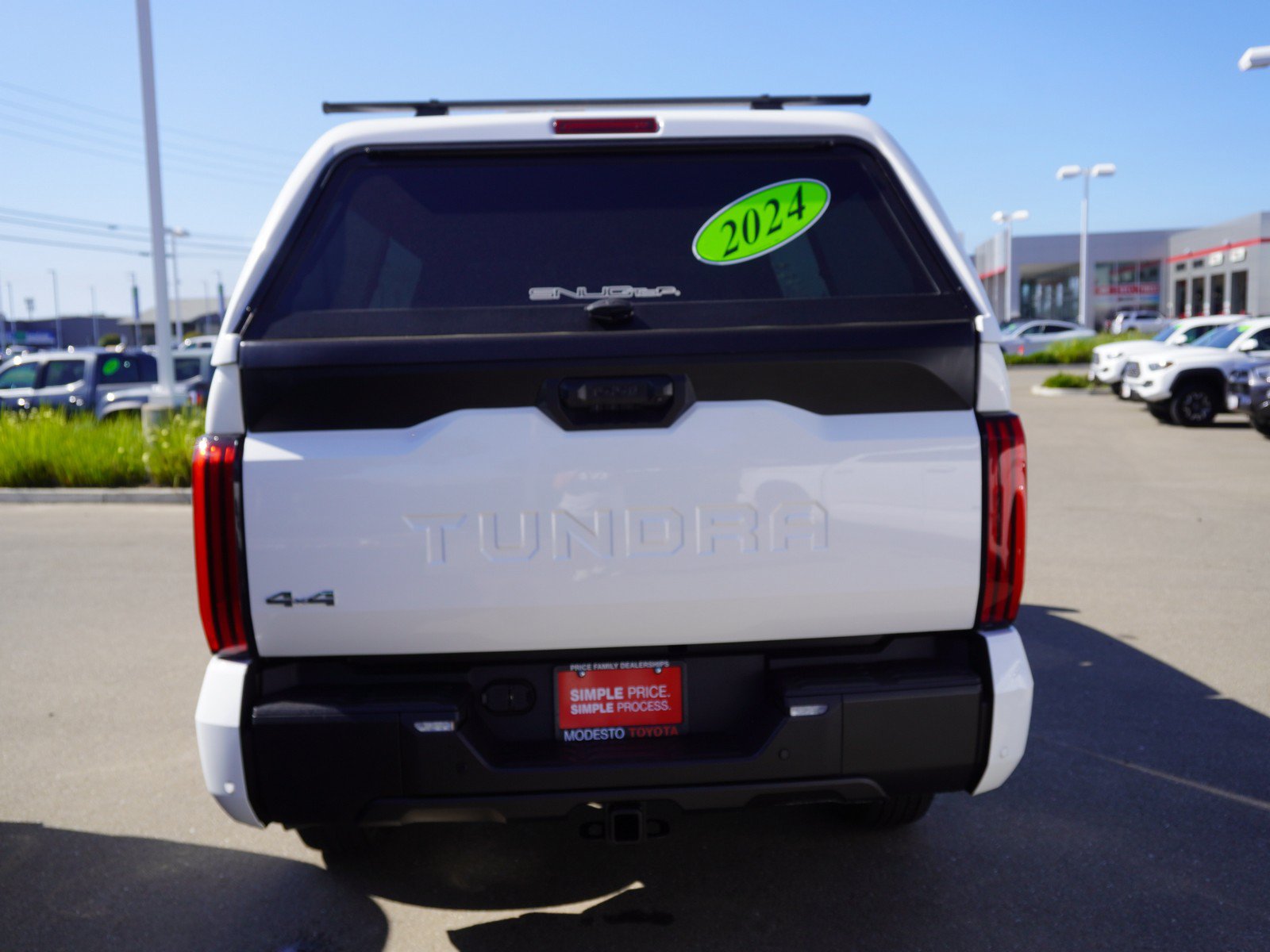 Used 2024 Toyota Tundra SR5 w/ SR5 Convenience Package AWD/4WD image 12